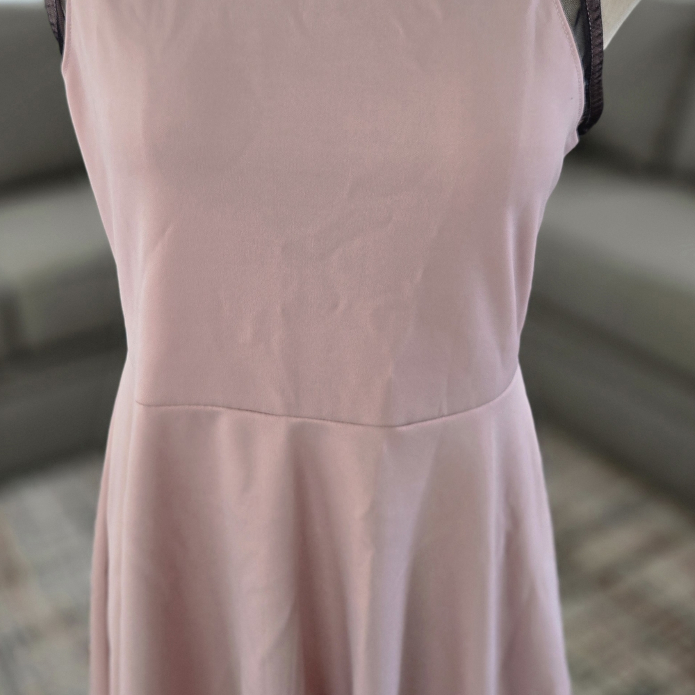 Elegant Pink Sleeveless Dress